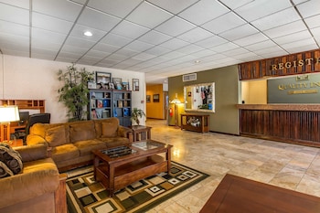 Quality Inn On Historic Route 66,Barstow>>Alabama Hills,3 star