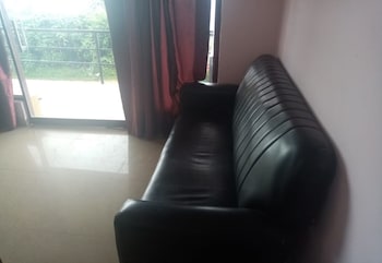 Hotel Corner Stone,,3 star