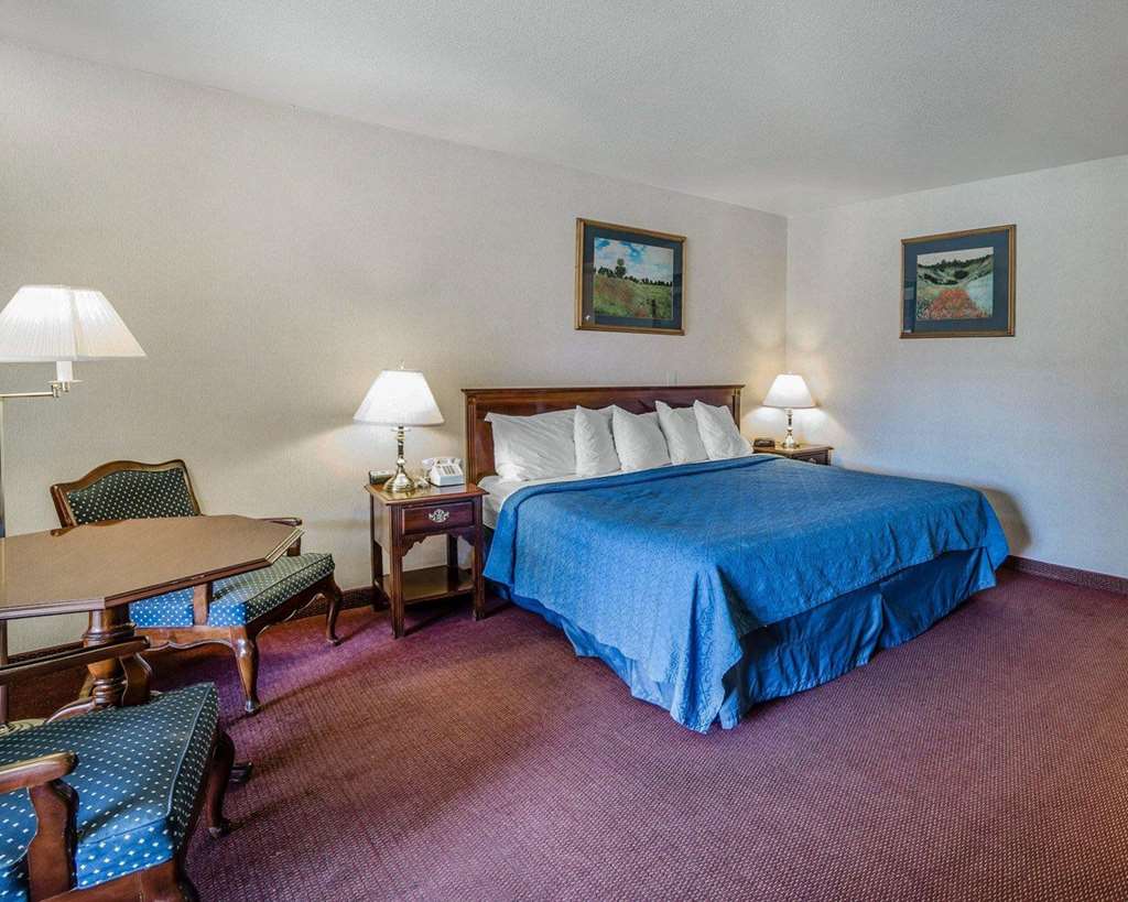 econo lodge new reno sparks convention center