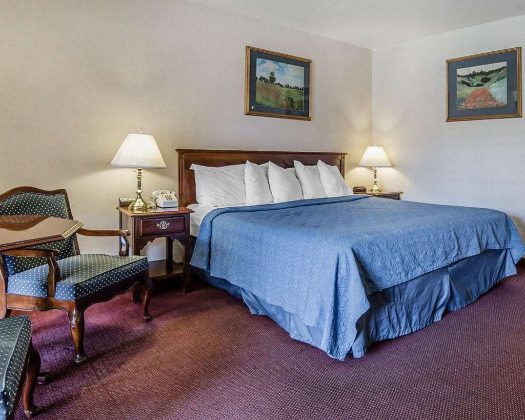 econo lodge new reno sparks convention center