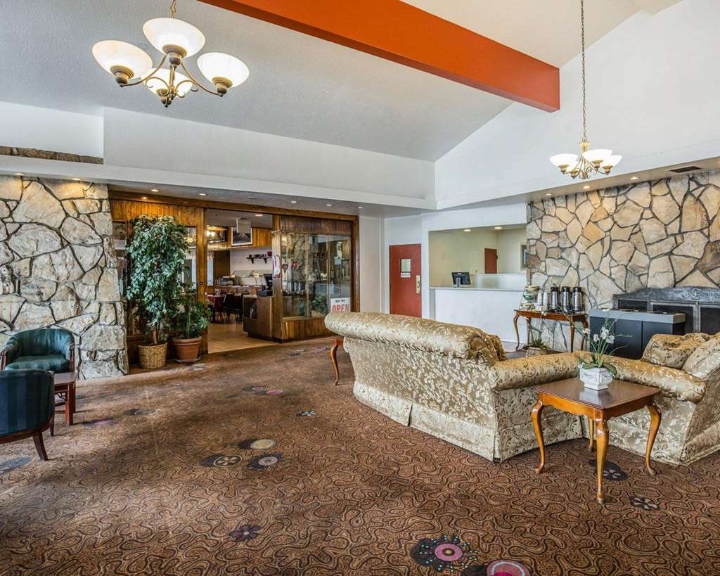 econo lodge new reno sparks convention center