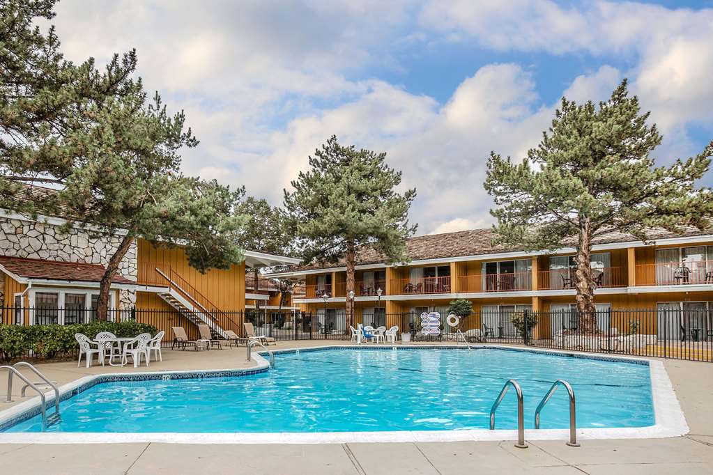 econo lodge new reno sparks convention center