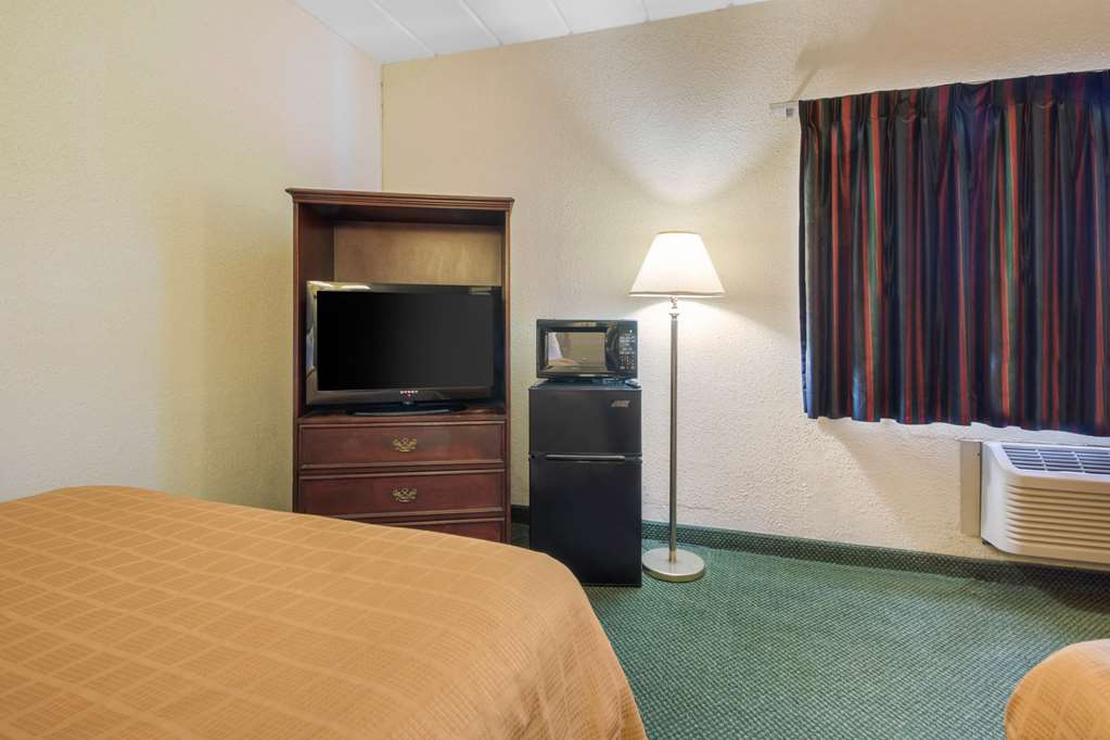 posh inn and suites