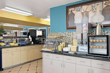 Days Inn By Wyndham Conway,Arkansas>>Conway,3 star