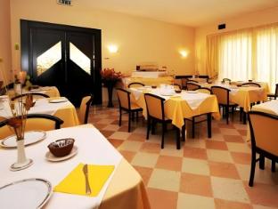 Hotel Raffaello Venice,In Chennai (T Nagar - Nungambakkam - Mylapore),3 star