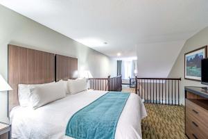 lexington hotel cliffbreakers riverside resort