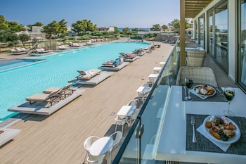 giannoulis almyra hotel and village