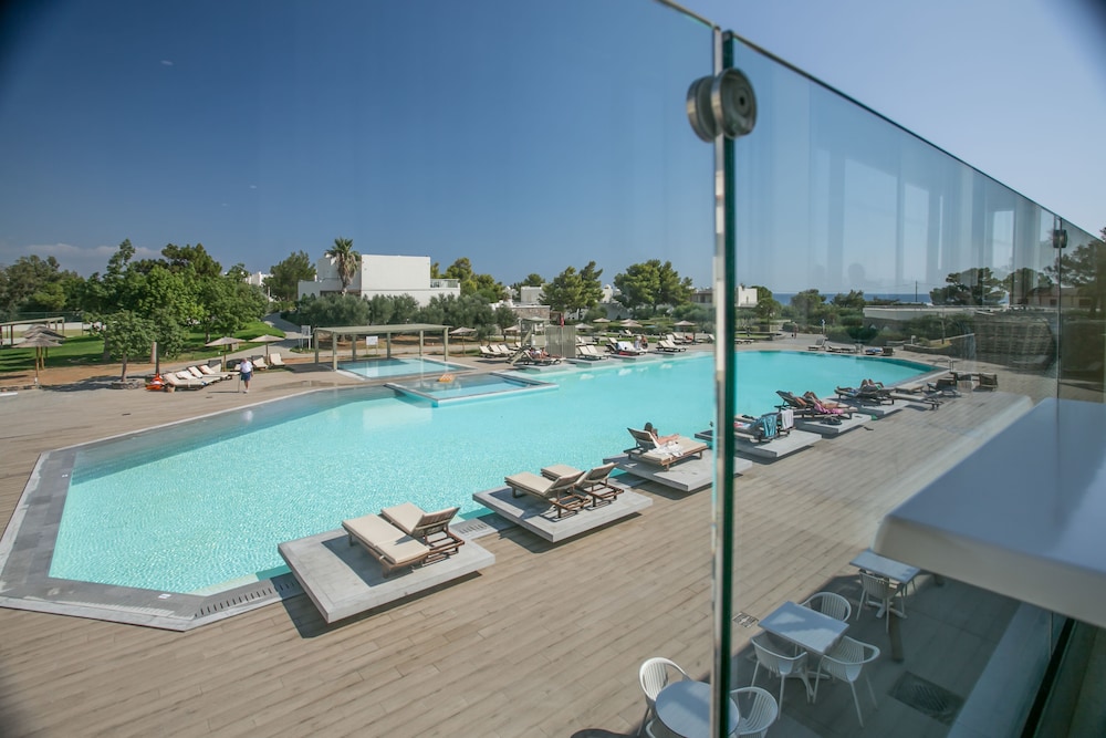 giannoulis almyra hotel and village