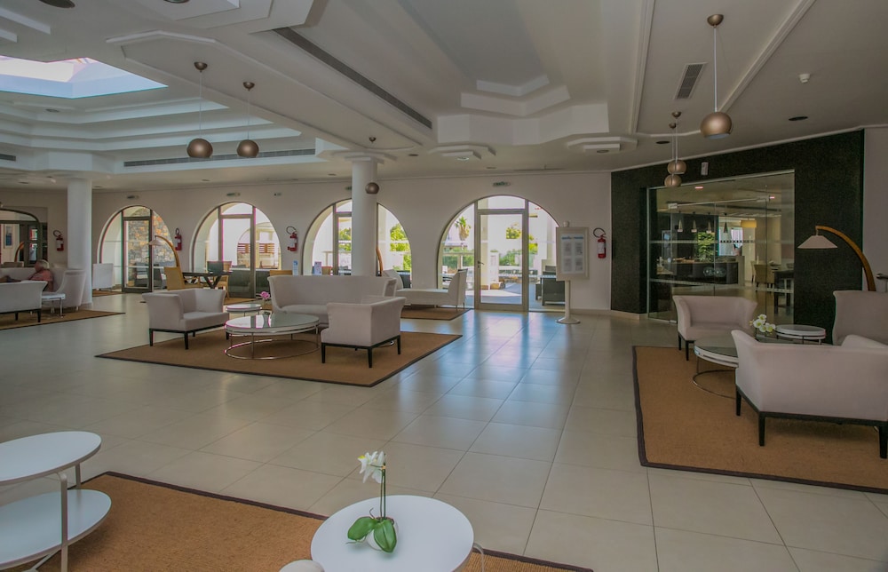 giannoulis almyra hotel and village