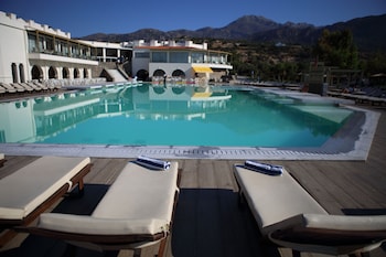 giannoulis almyra hotel and village
