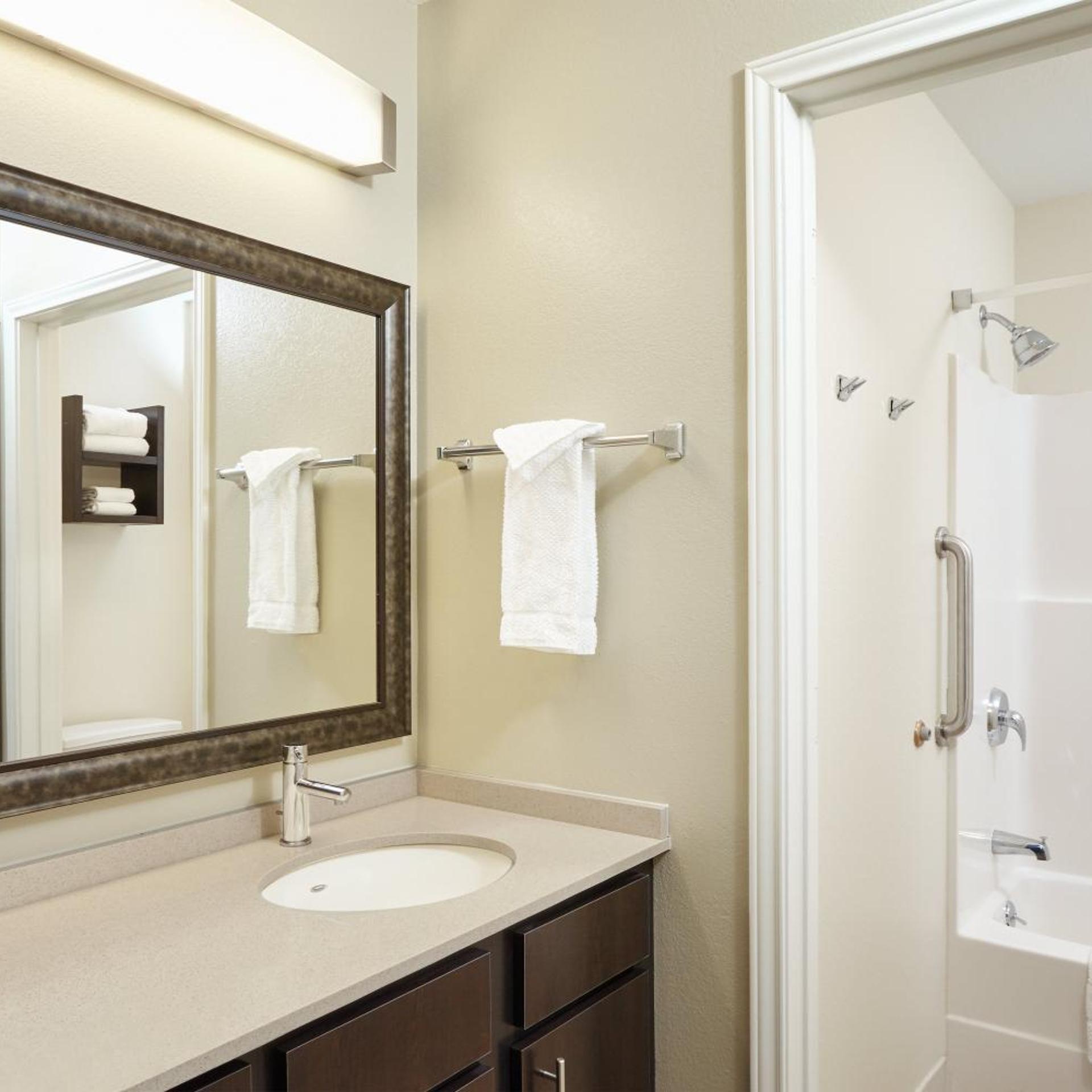 staybridge suites chicago glenview by ihg