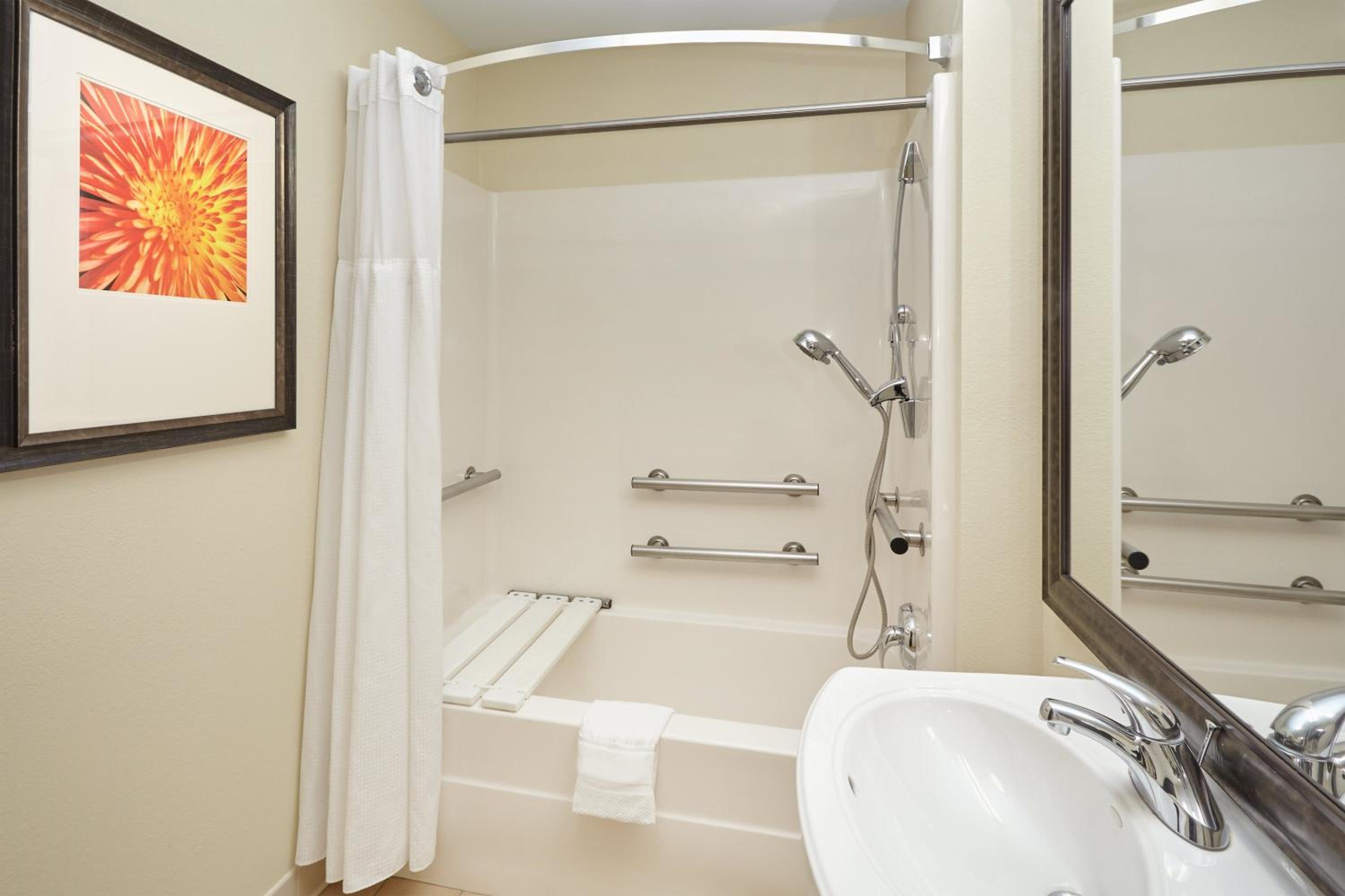 staybridge suites chicago glenview by ihg