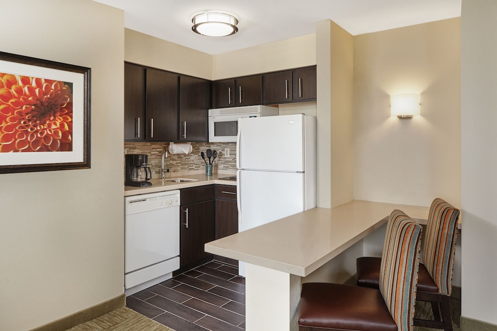staybridge suites chicago glenview by ihg