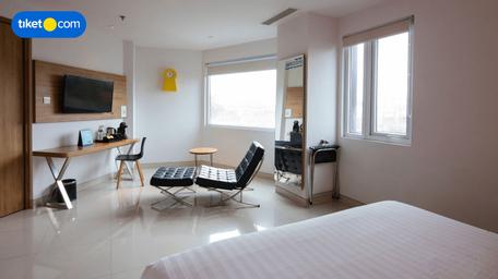 zoom hotel jemursari