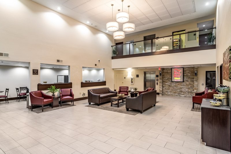 red roof inn plus and suites atlanta airport south