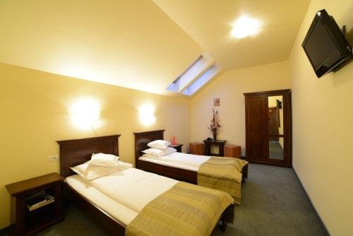 Hotel Lucy Star,Cluj>>Baciu,2 star