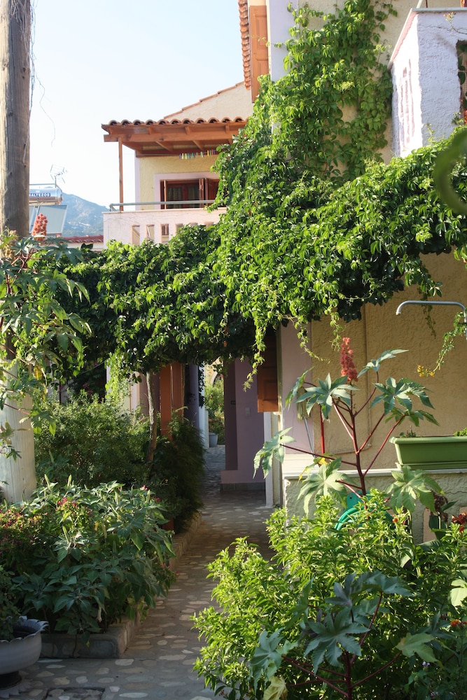 samos