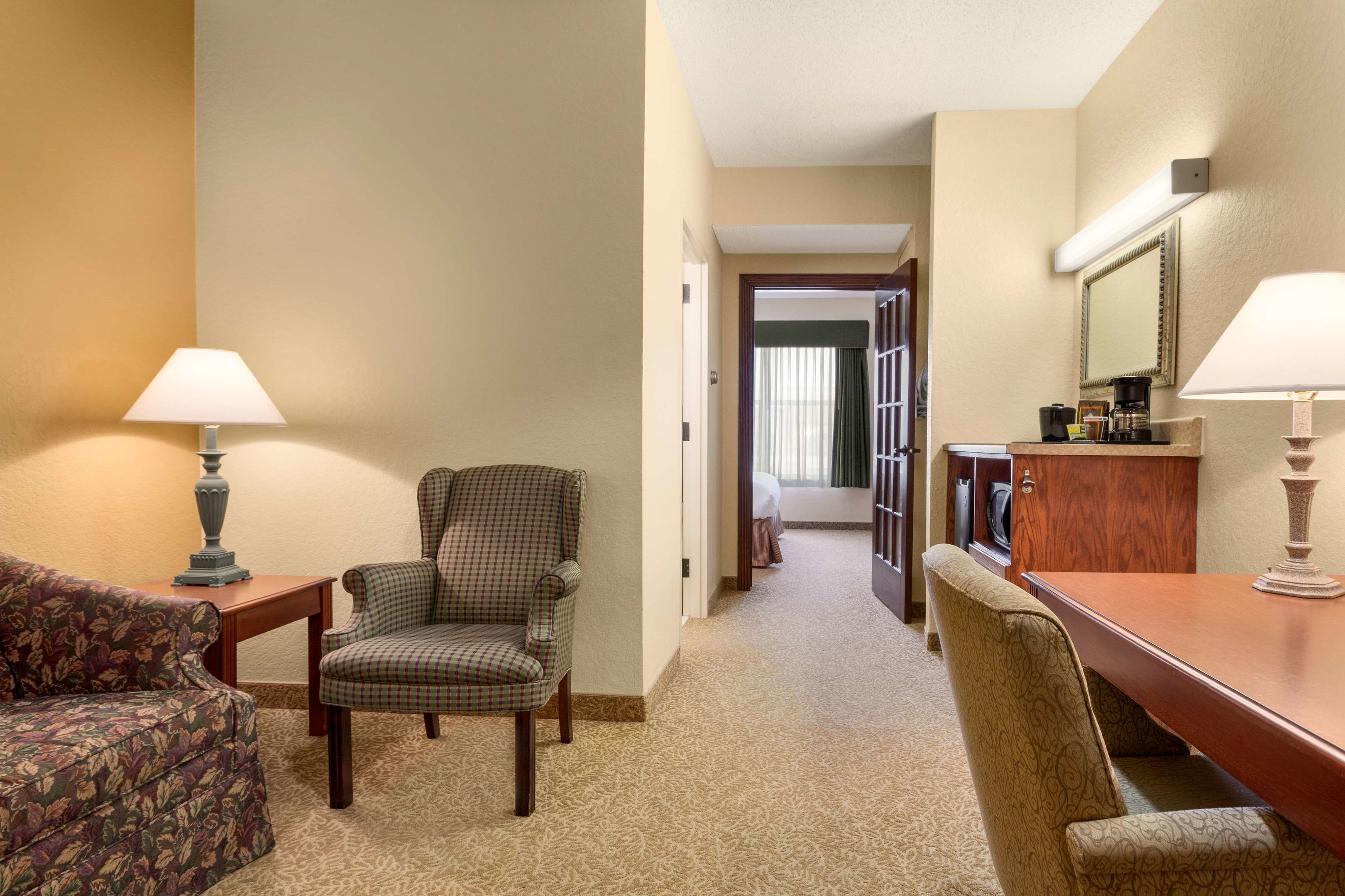 country inn and suites by radisson houston iah airport jfk boulevard