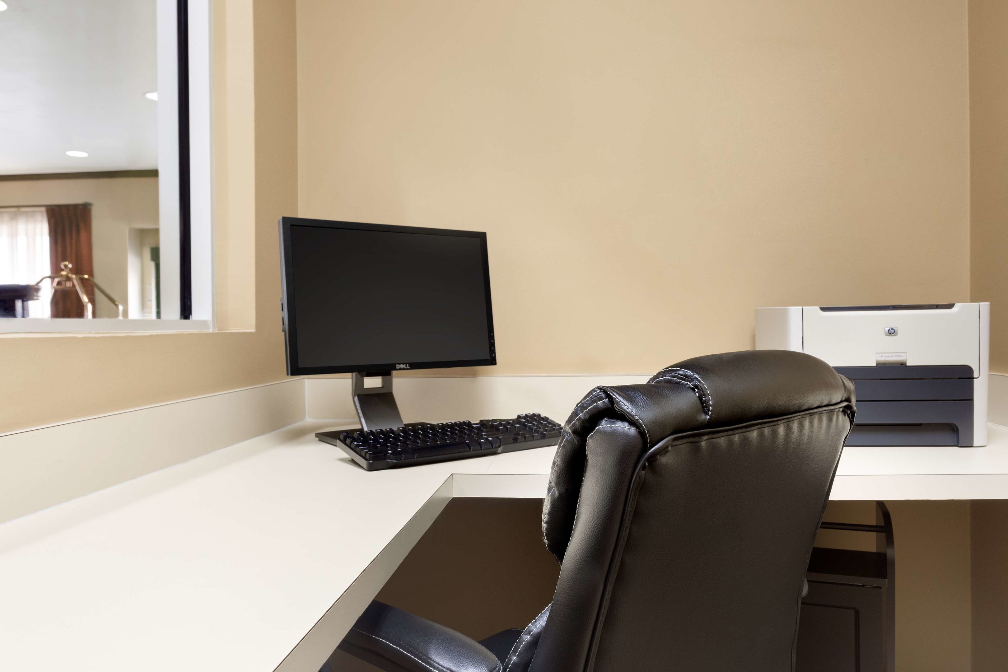 country inn and suites by radisson houston iah airport jfk boulevard
