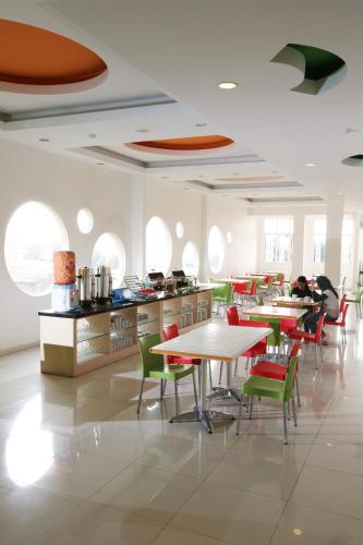 dewarna sutoyo malang