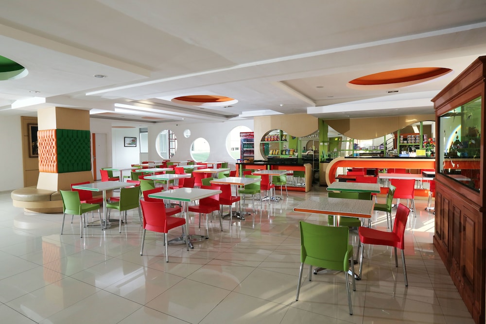 dewarna sutoyo malang