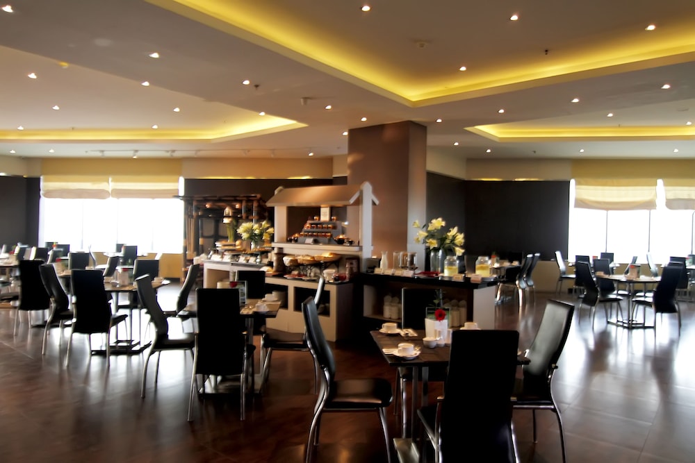 hotel aria gajayana malang