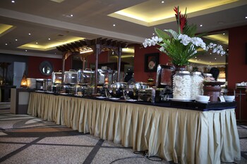 hotel aria gajayana malang
