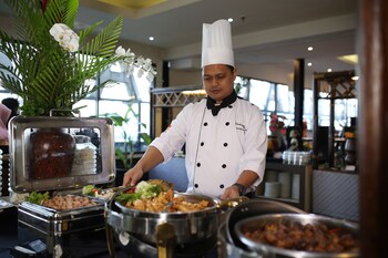 hotel aria gajayana malang