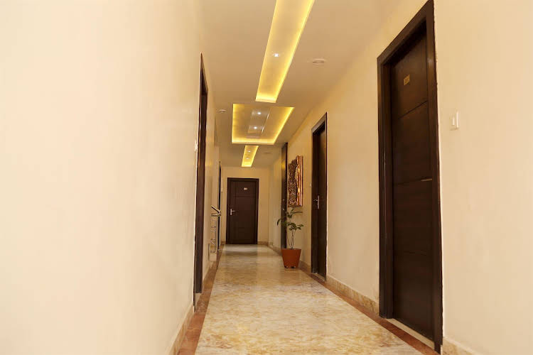 hotel idea inn agra subrata rd