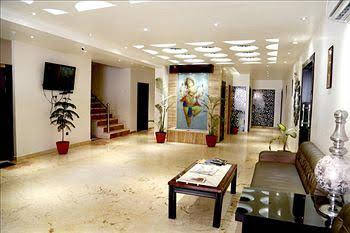 hotel idea inn agra subrata rd