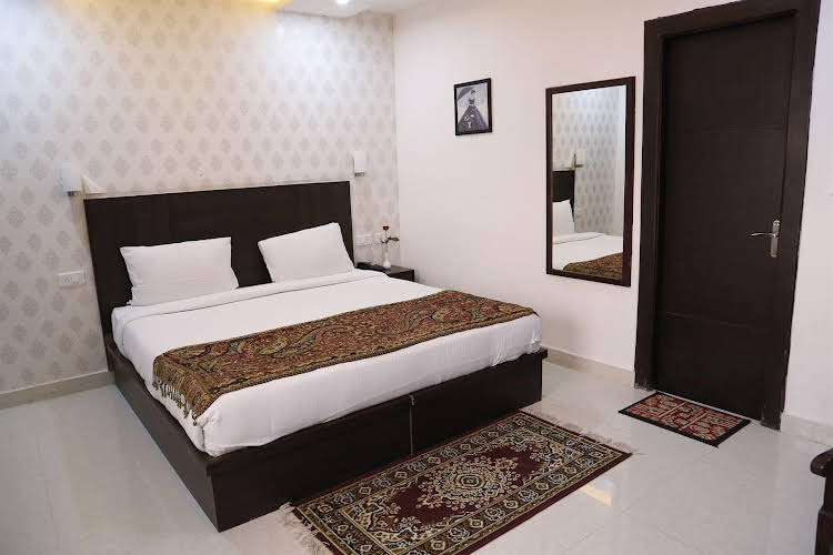 hotel idea inn agra subrata rd