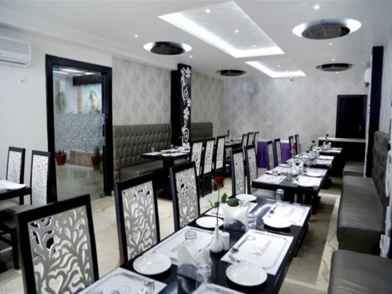 hotel idea inn agra subrata rd