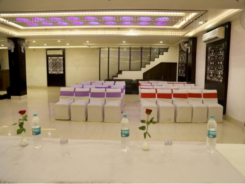 hotel idea inn agra subrata rd