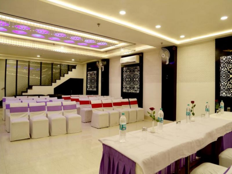 hotel idea inn agra subrata rd