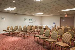 Quality Inn And Suites St Charles - West Chicago,Churchville>>Chicago,3 star