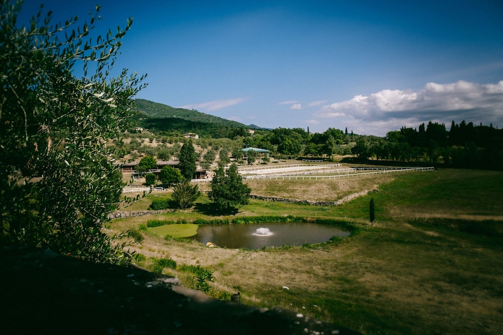 hotel fattoria degli usignoli