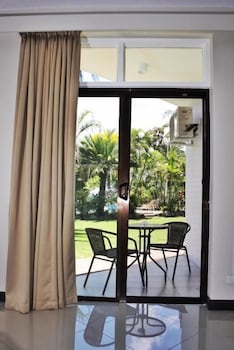 hotel oasis