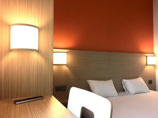bandb hotel laval ouest