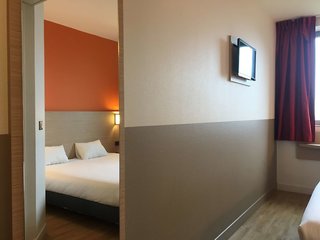 bandb hotel laval ouest