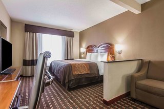 Quality Inn & Suites I-35 E / Walnut Hill,Dallas County>>Dallas,3 star
