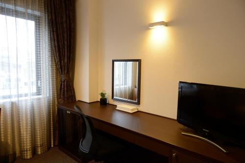 natural hot spring midosuji hotel