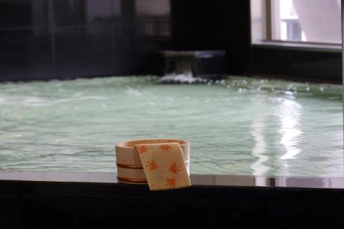 natural hot spring midosuji hotel