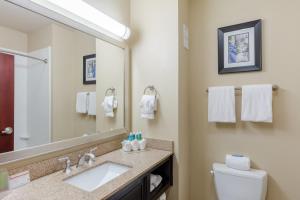 holiday inn express hotel and suites dallas west by ihg