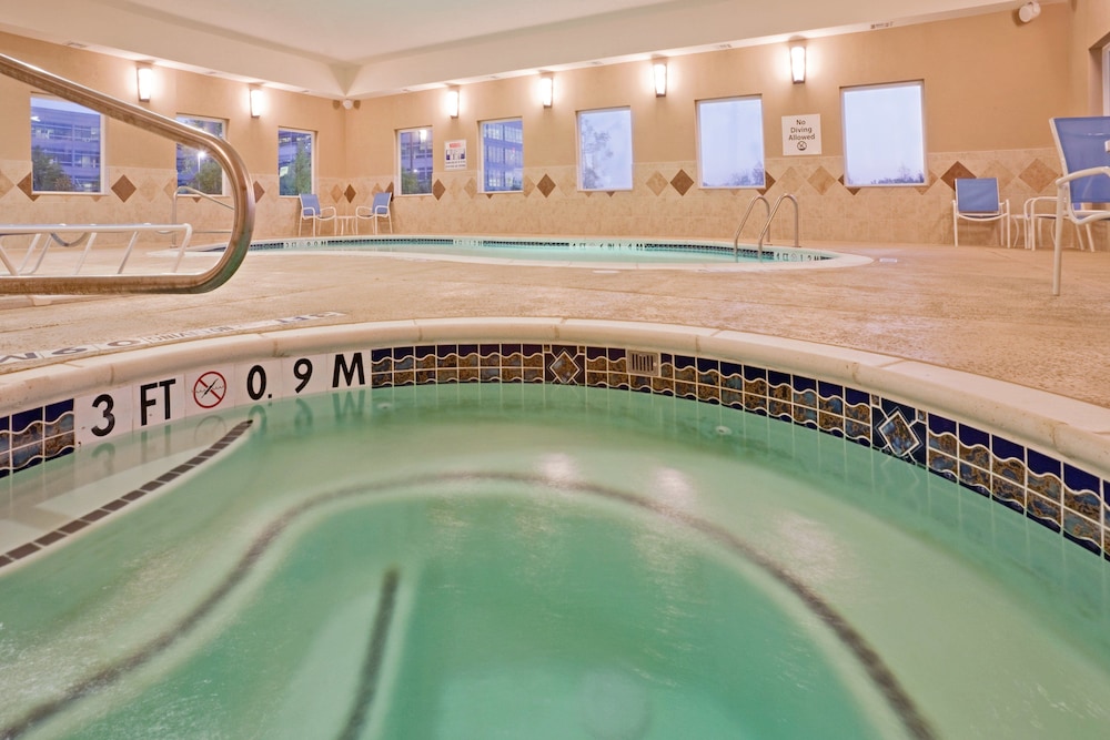 holiday inn express hotel and suites dallas west by ihg