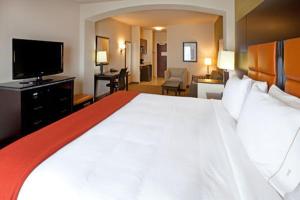holiday inn express hotel and suites dallas west by ihg