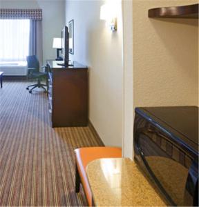 holiday inn express hotel and suites dallas west by ihg