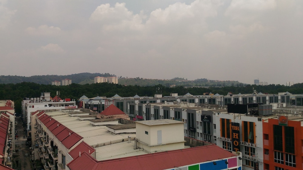 hotel sri puchong