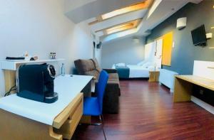 hotel el coloquio
