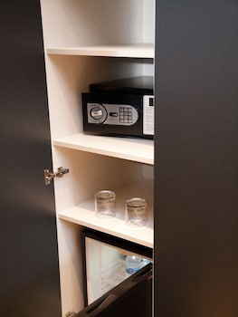 hotel ambit barcelona