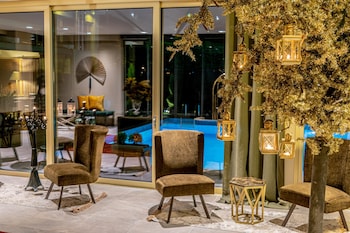 golden suites and spa